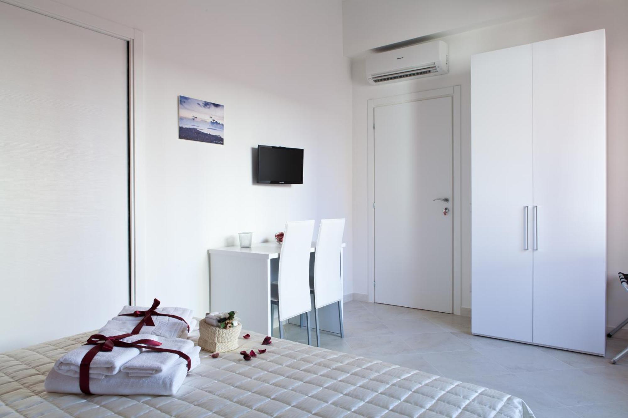B&B Petali Trapani Buitenkant foto
